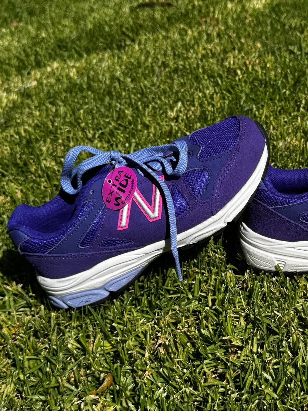 Brand New Girls New Balance Kids Purple Sneakers, size 1.5 extra wide
